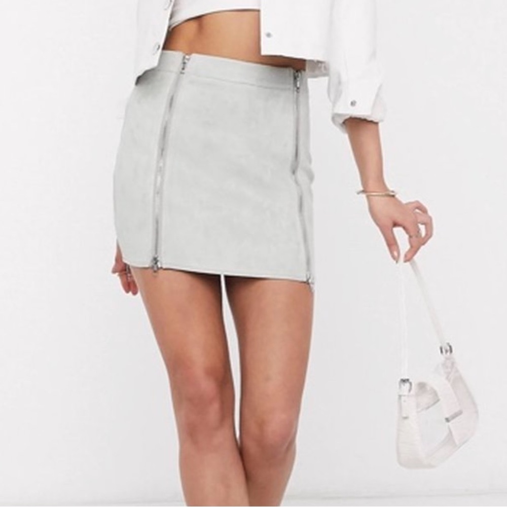 MISSGUIDED grey zipper mini skirt. Size US 0 AU 4